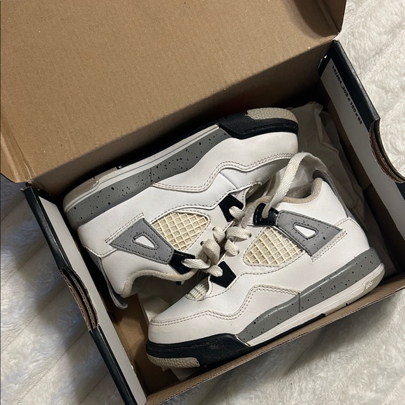 Jordan 4 Retro White Cement (Toddler) - Picture 10 of 14